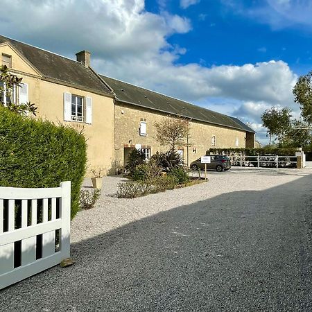 Les Chambres D'Omaha Beach Etablissement Avec Deux Chambres D'Hotes, Petit-Dejeuner Compris Fait-Maison Et Produits Locaux Vierville-sur-Mer Luaran gambar