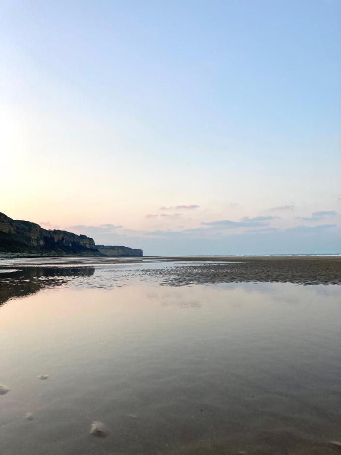 Les Chambres D'Omaha Beach Etablissement Avec Deux Chambres D'Hotes, Petit-Dejeuner Compris Fait-Maison Et Produits Locaux Vierville-sur-Mer Luaran gambar