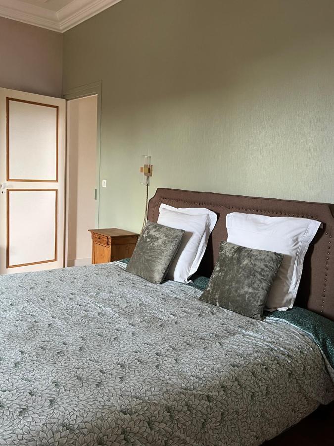 Les Chambres D'Omaha Beach Etablissement Avec Deux Chambres D'Hotes, Petit-Dejeuner Compris Fait-Maison Et Produits Locaux Vierville-sur-Mer Luaran gambar