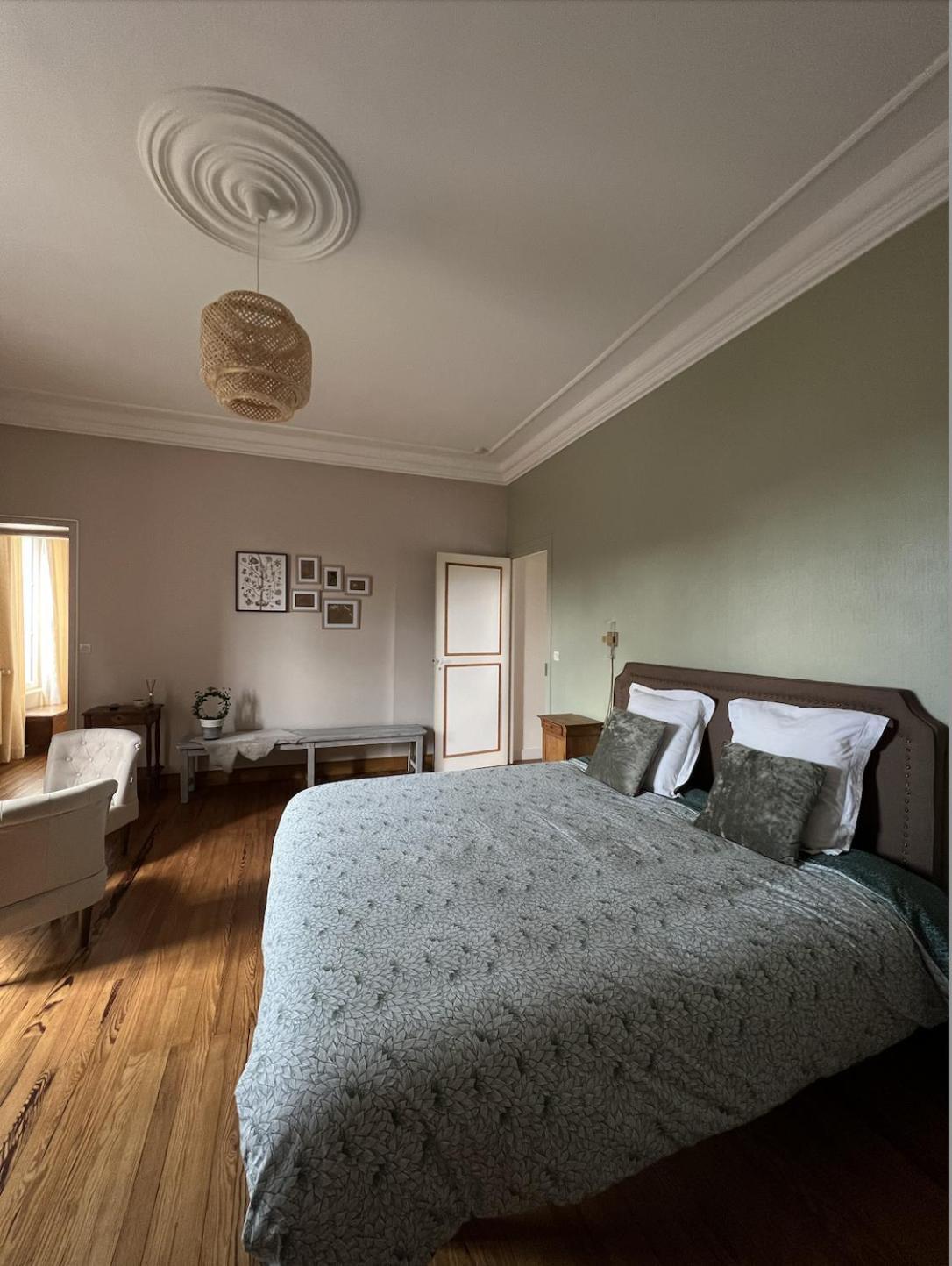 Les Chambres D'Omaha Beach Etablissement Avec Deux Chambres D'Hotes, Petit-Dejeuner Compris Fait-Maison Et Produits Locaux Vierville-sur-Mer Luaran gambar