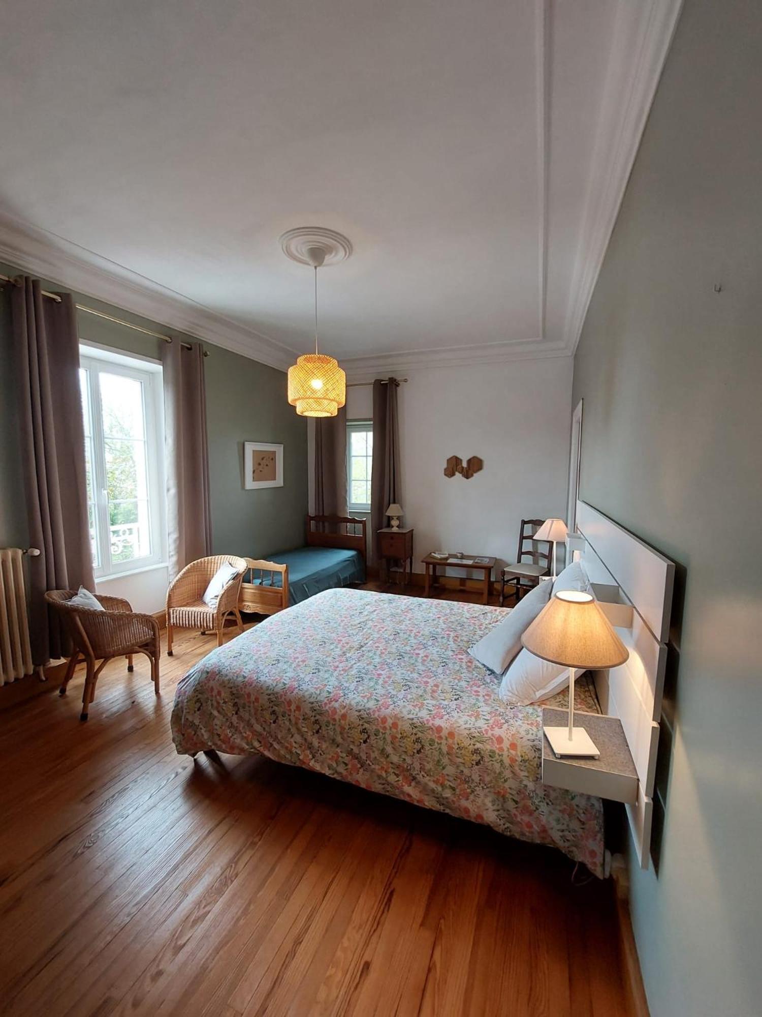 Les Chambres D'Omaha Beach Etablissement Avec Deux Chambres D'Hotes, Petit-Dejeuner Compris Fait-Maison Et Produits Locaux Vierville-sur-Mer Luaran gambar