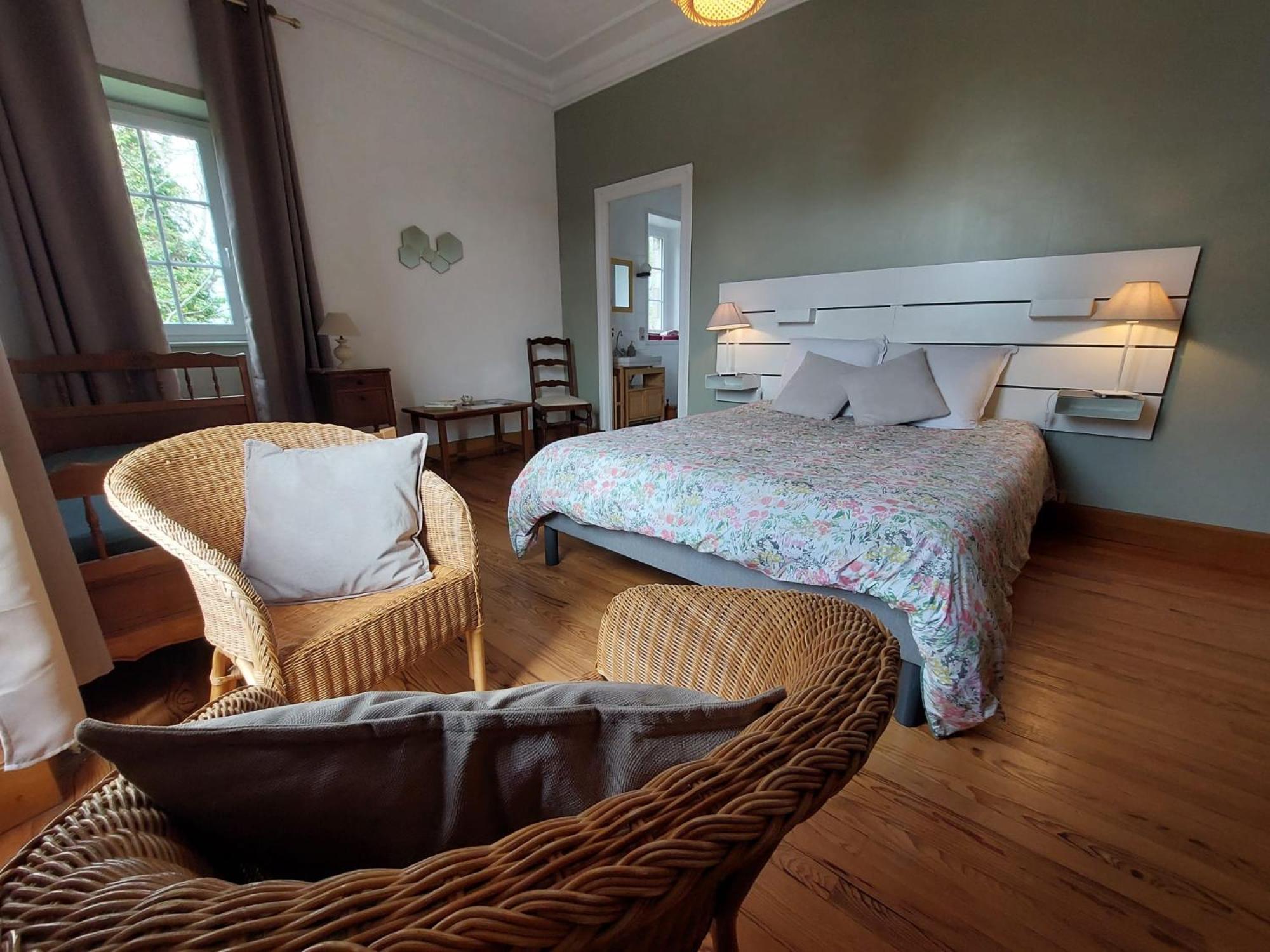 Les Chambres D'Omaha Beach Etablissement Avec Deux Chambres D'Hotes, Petit-Dejeuner Compris Fait-Maison Et Produits Locaux Vierville-sur-Mer Luaran gambar